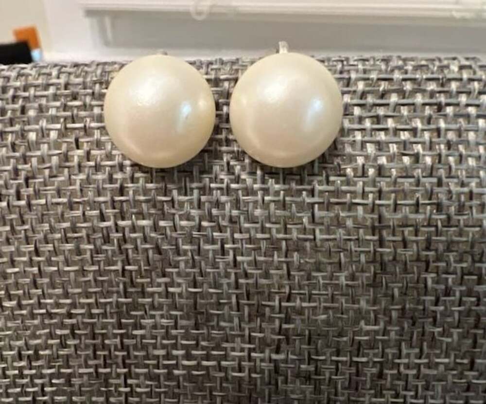 Sarah Coventry Faux Pearl Clip-On Earrings Vintage 1/2 Pearl